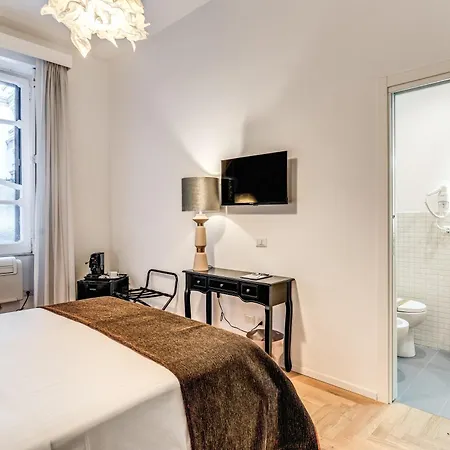 Гостевой дом La Corte Di Partenope 4*