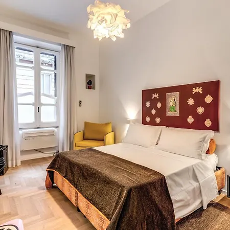 Гостевой дом La Corte Di Partenope 4*