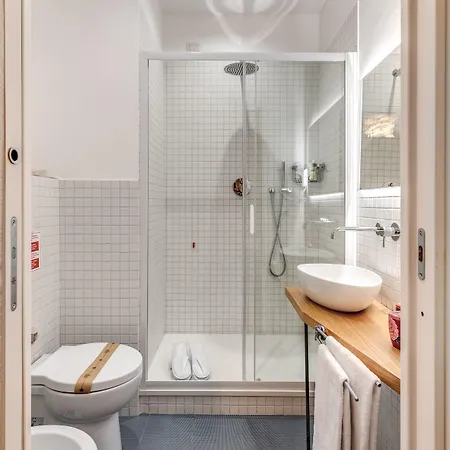 Гостевой дом La Corte Di Partenope 4*